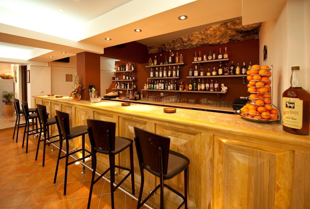 Hotel Philoxenia Μασούρι Εξωτερικό φωτογραφία