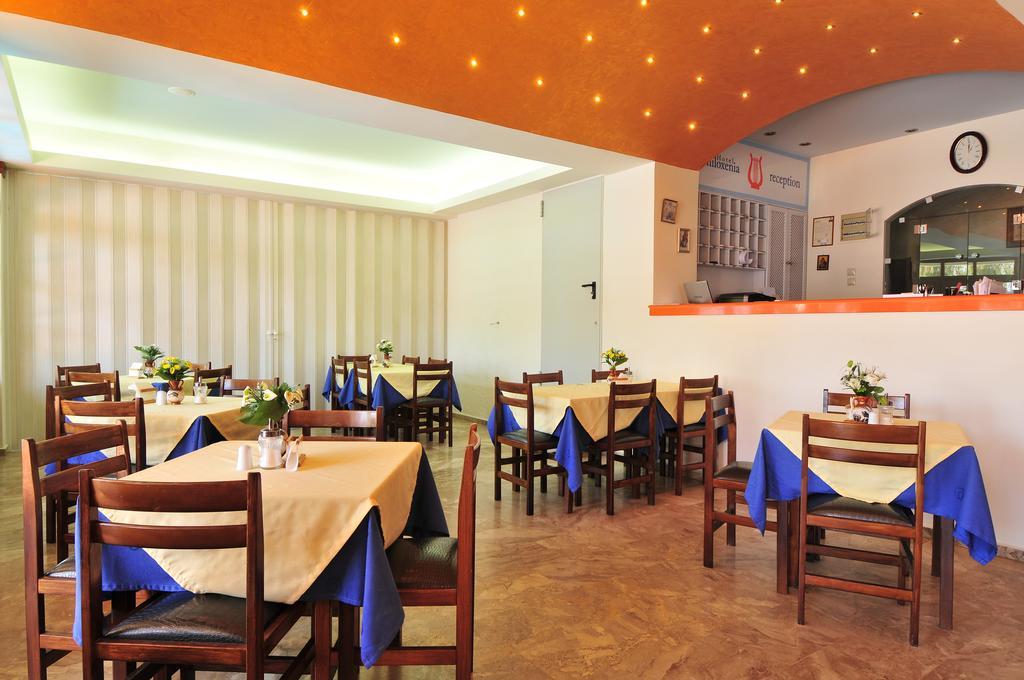 Hotel Philoxenia Μασούρι Δωμάτιο φωτογραφία